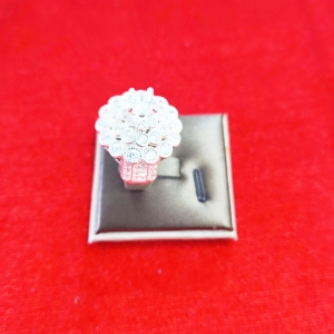 Nhẫn Chùm Kim Cương – Quyền Lực &amp; Quý Phái