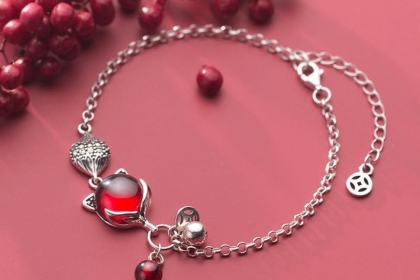 Tiệm Bạc Tân Phú – Địa chỉ mua sắm trang sức bạc 925 chất lượng, giá tốt tại TP.HCM